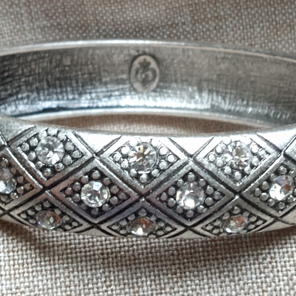 Premiere Designs Criss Cross Etched Rhinestones Hinged Cuff Bracelet